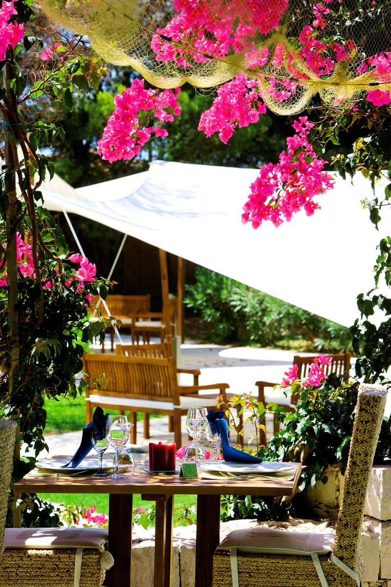 Conte Di Cabrera Hotel Club