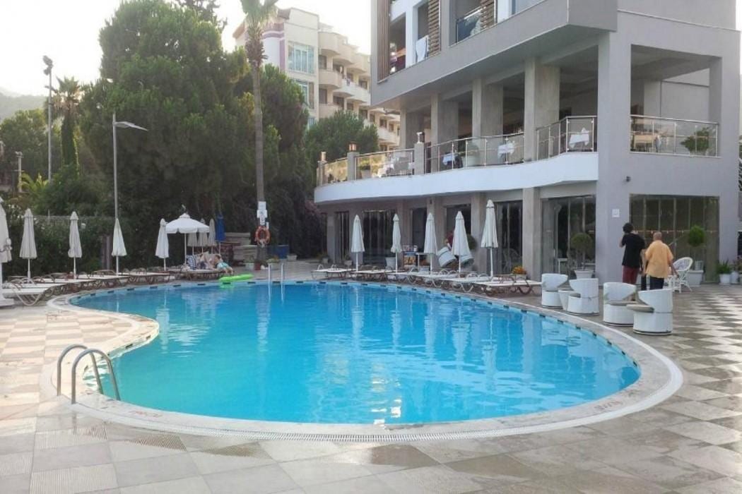 Sunrise Hotel