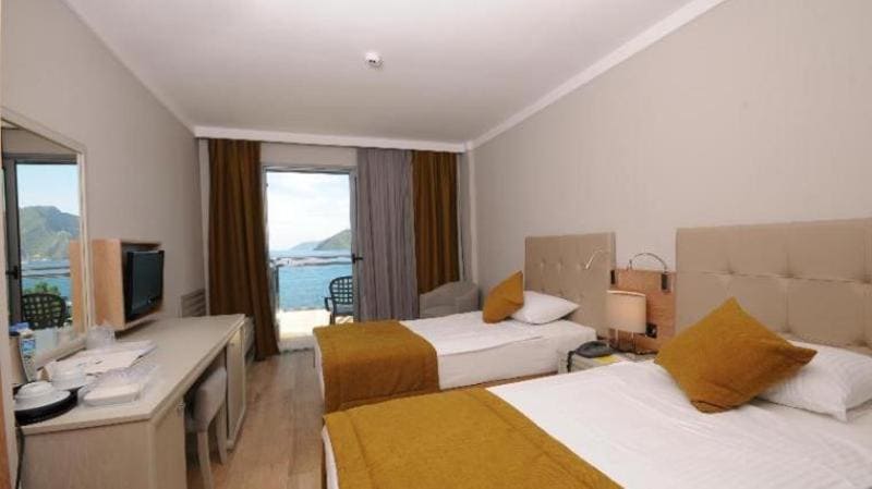 Sunrise Hotel