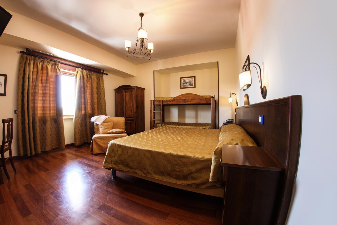 Hotel Max