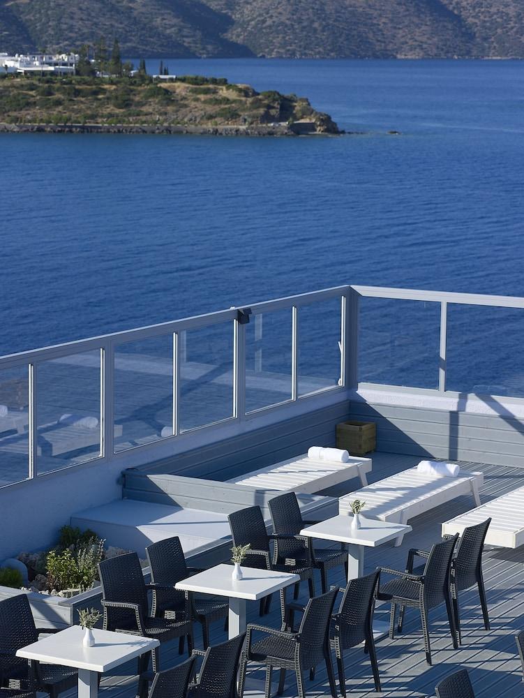 Mistral Bay Hotel
