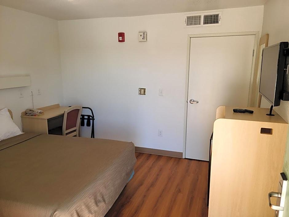 Motel 6 Las Cruces