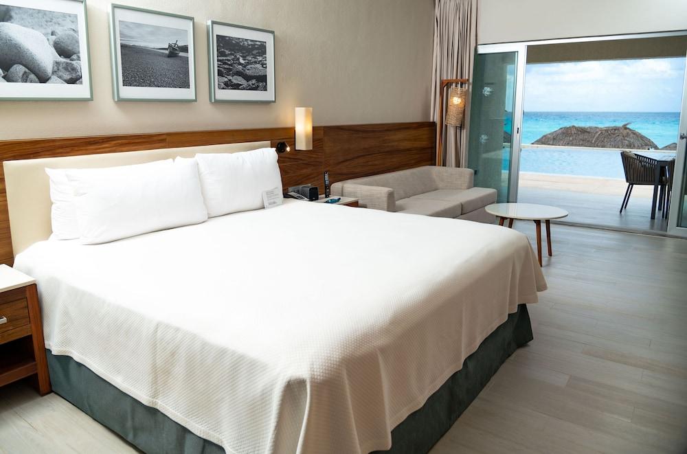 Emporio Hotel & Suites Cancún