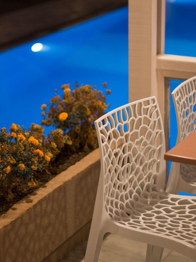 Ariadne Hotel