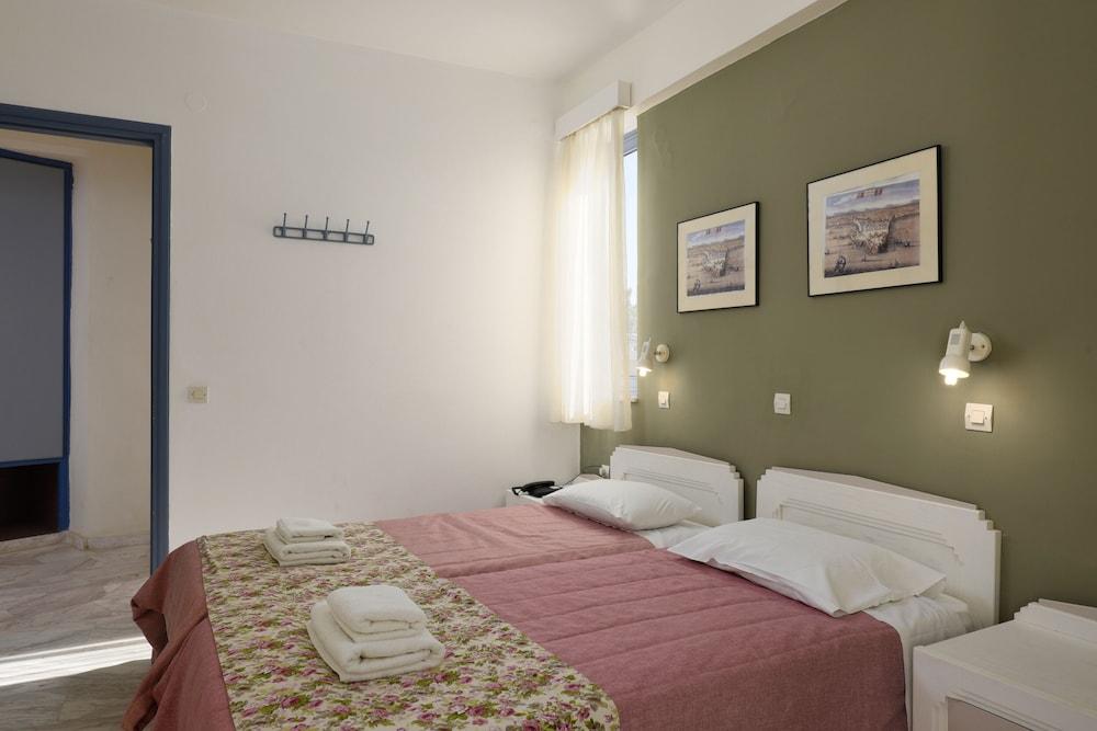 Ariadne Hotel