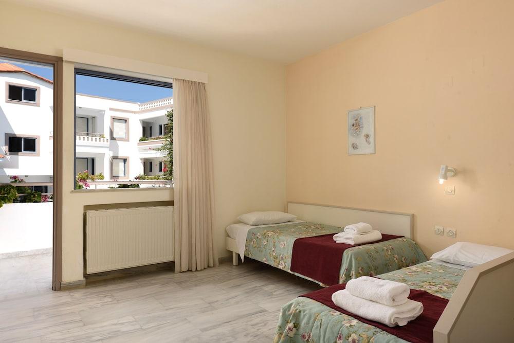 Ariadne Hotel