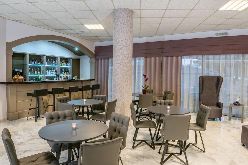 Ariadne Hotel