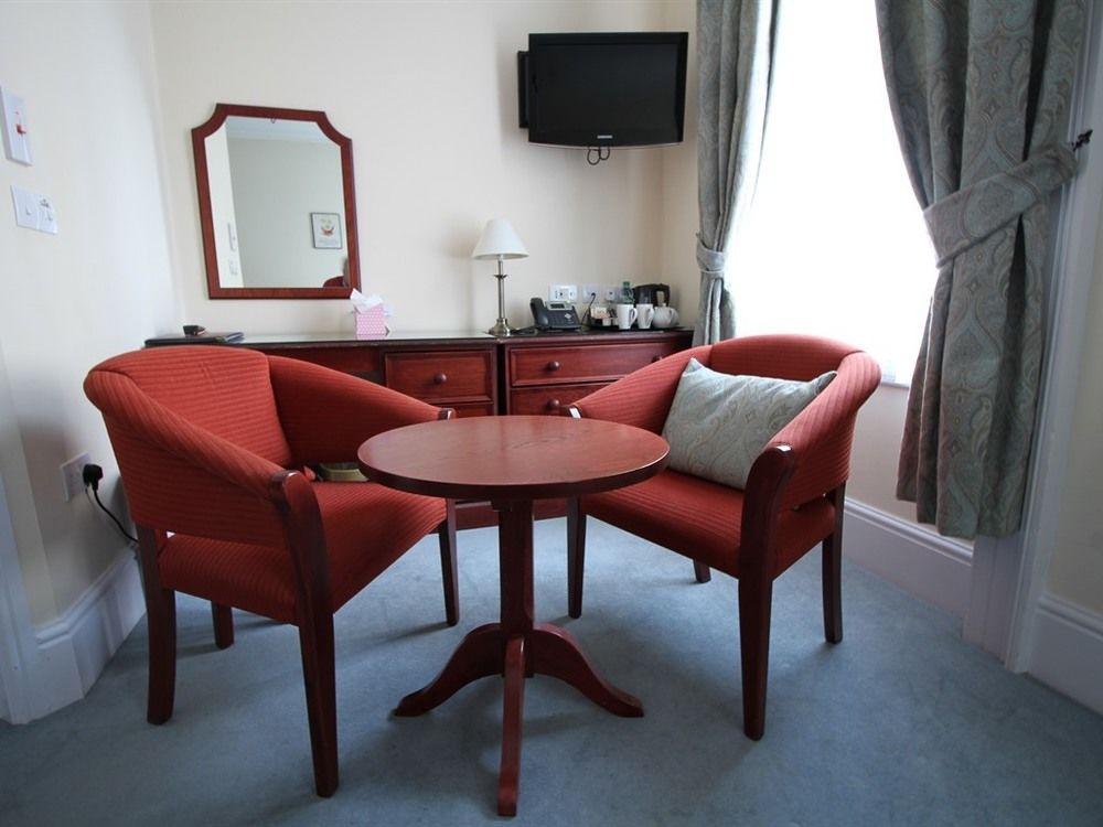Hawks Lane Lodge