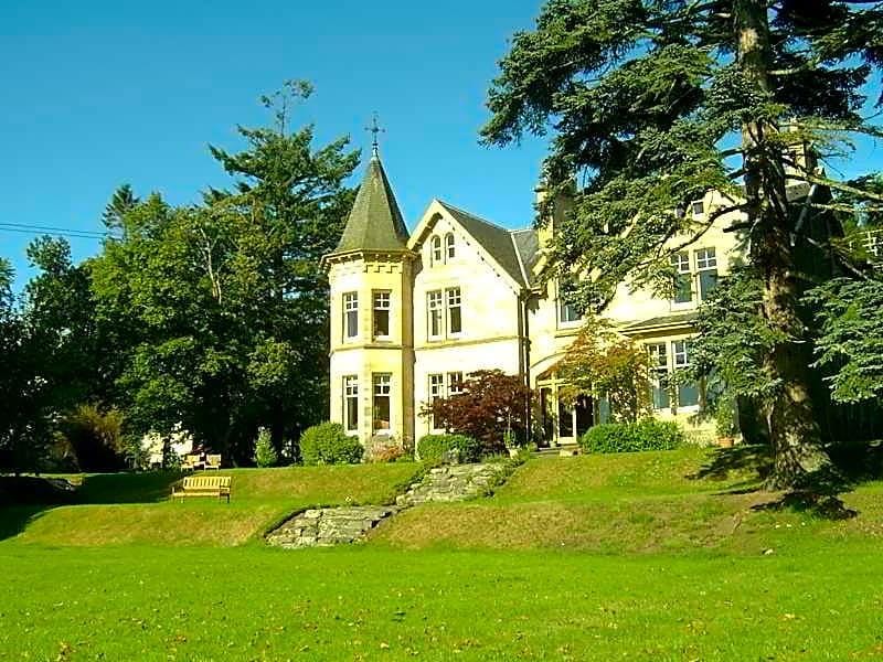 Tigh-na-Sgiath Country House