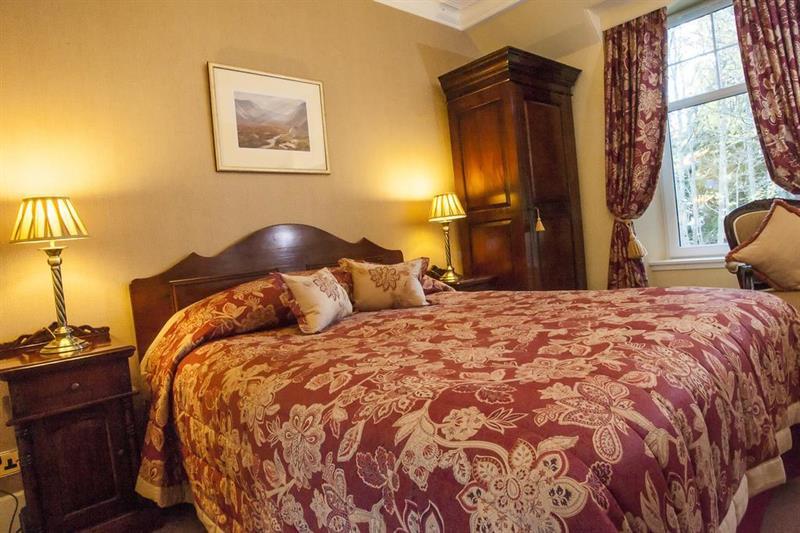 Tigh-na-Sgiath Country House