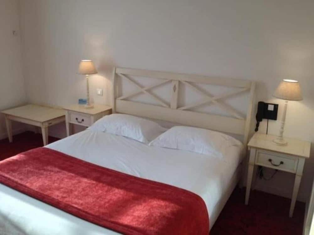 Hotel Du Perche