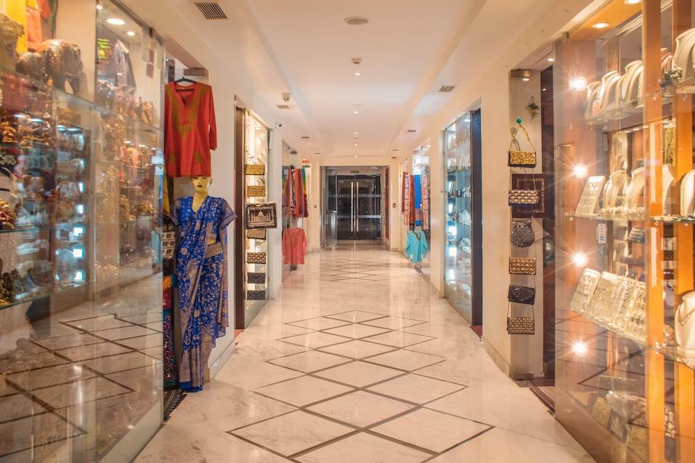 Radisson Hotel Agra