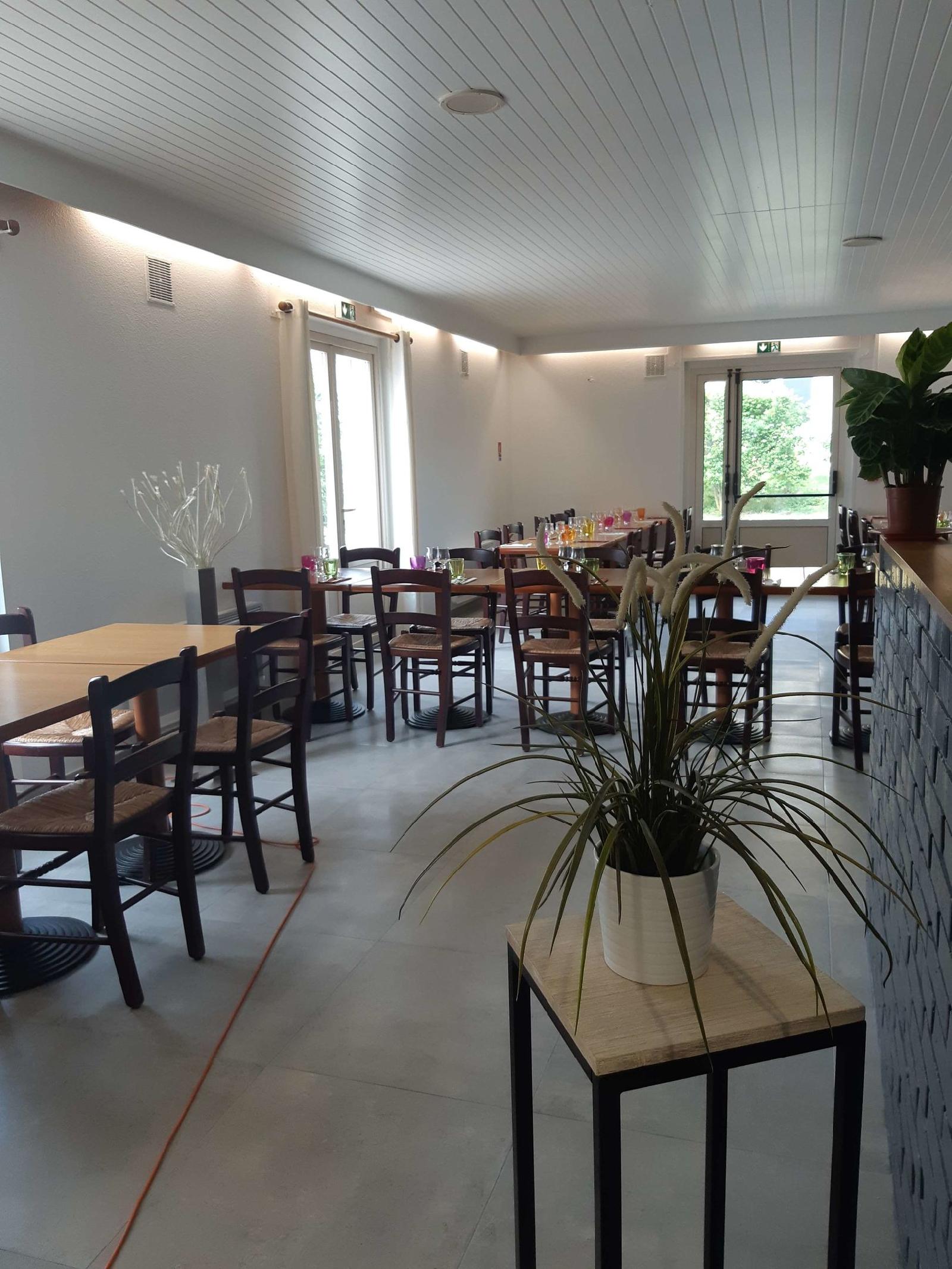 Brit Hotel Reims - La Neuvillette