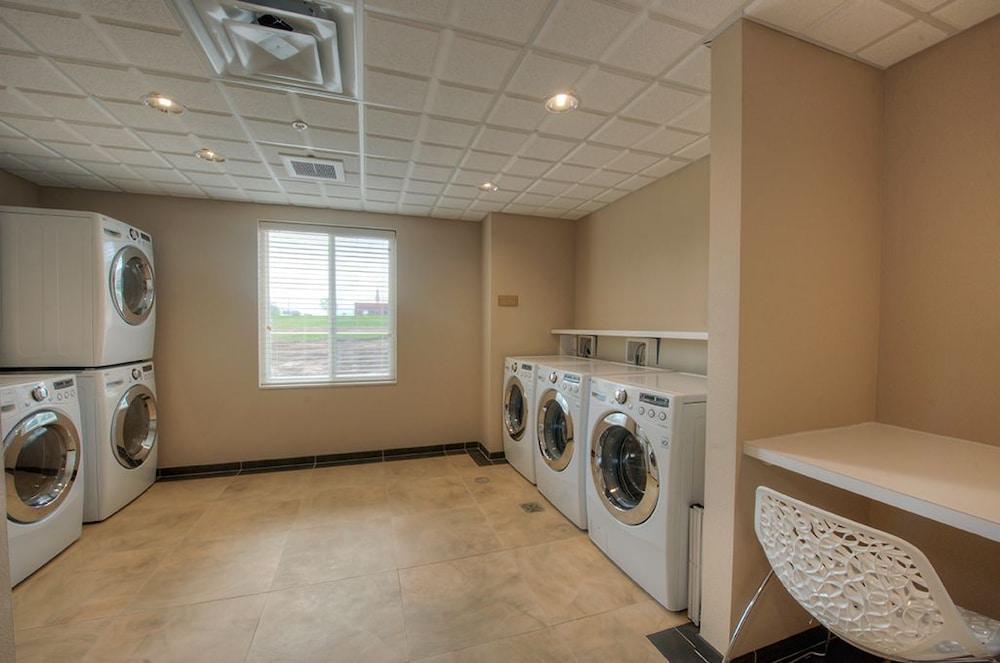 Candlewood Suites Sioux City - Southern Hills