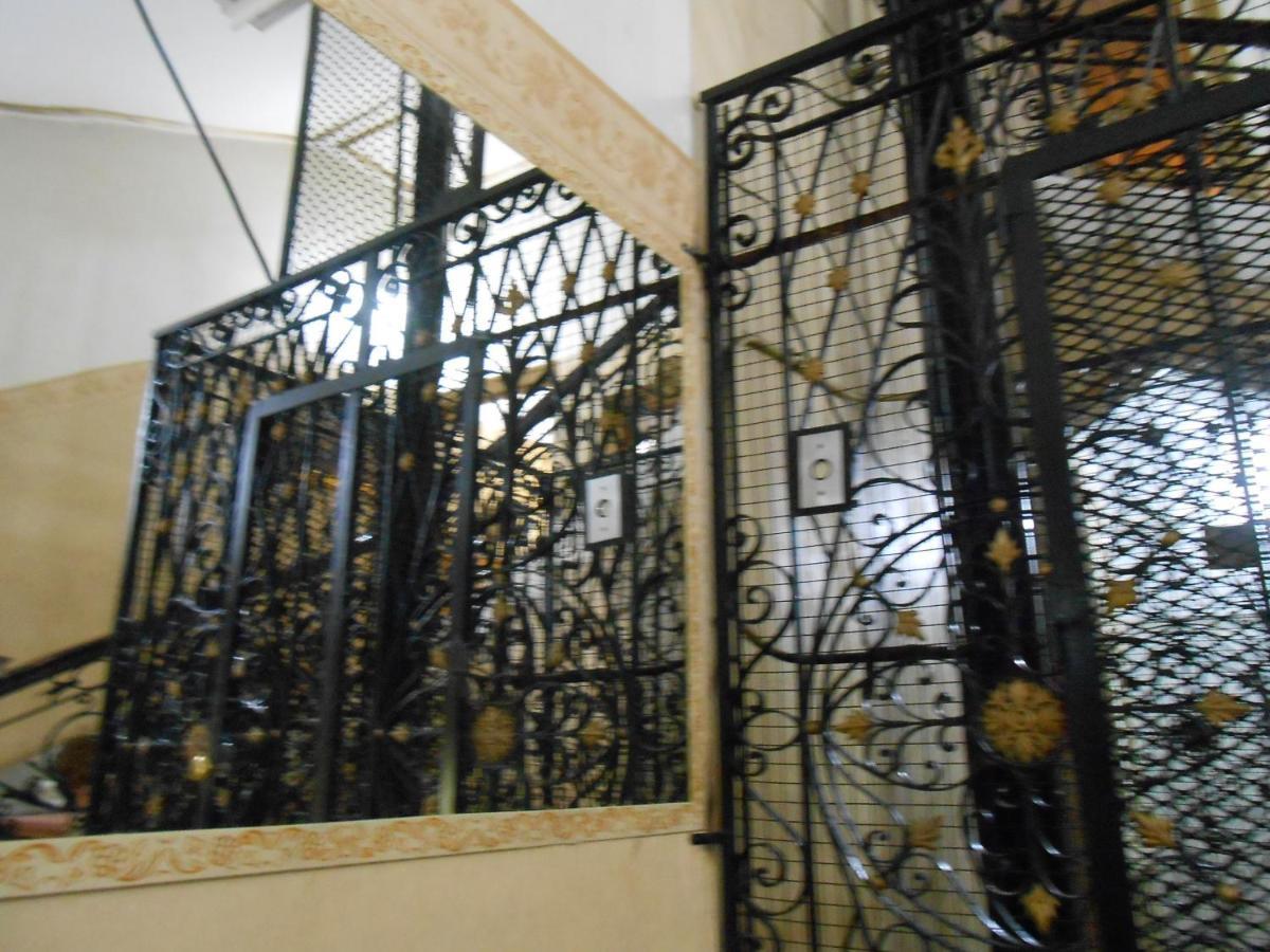 Hotel Reina