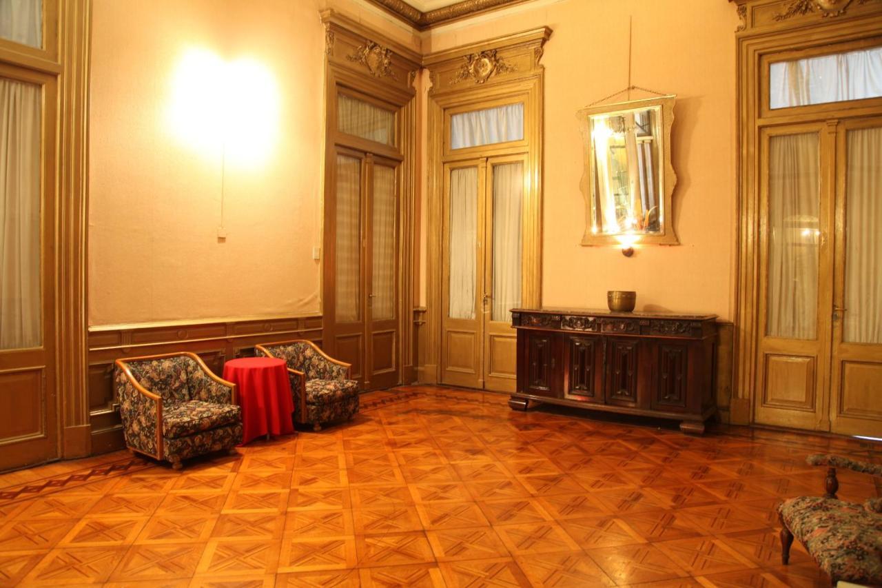 Hotel Reina