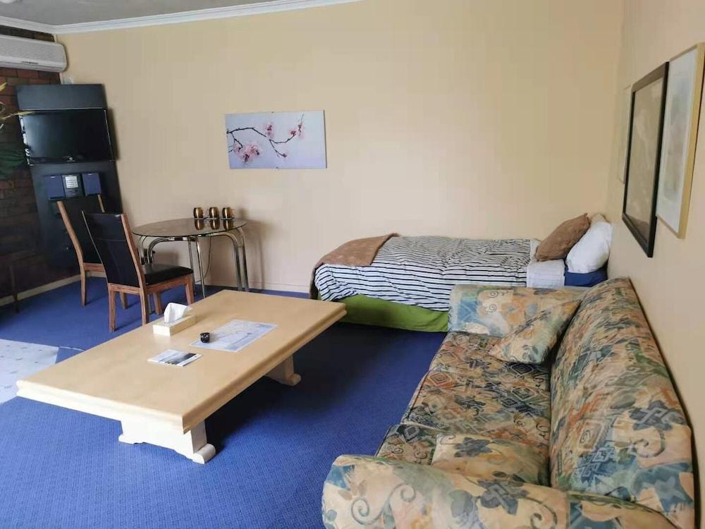 Cottages for Two