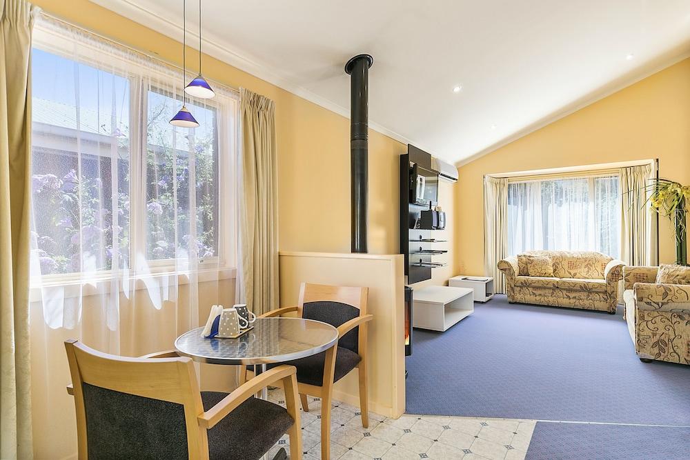 Cottages for Two