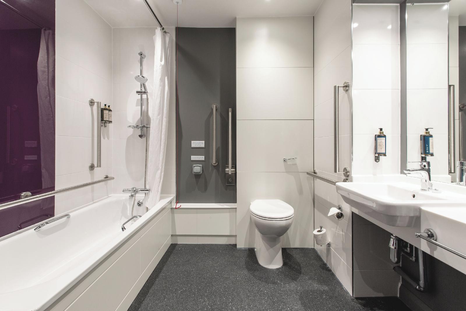 Premier Inn Edinburgh Park (Airport) Hotel
