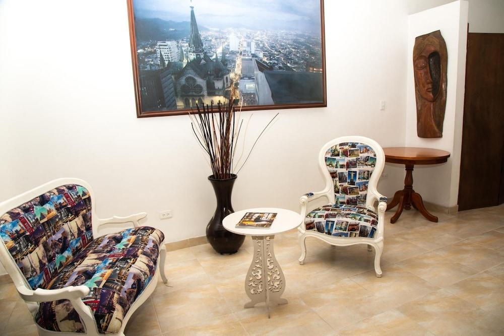 Casa Polty