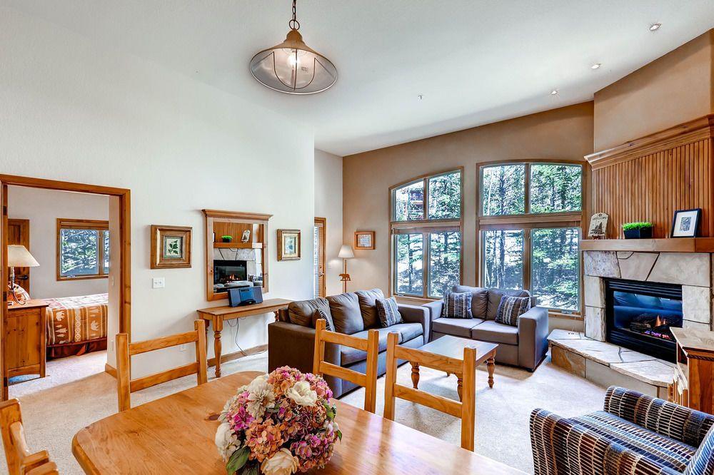 Riverbend Lodge