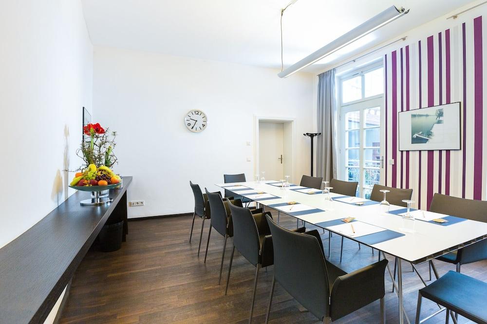 Arthotel