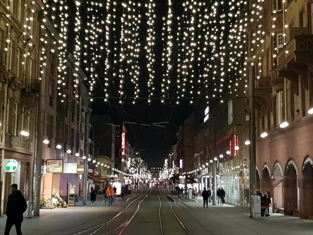 Luxa