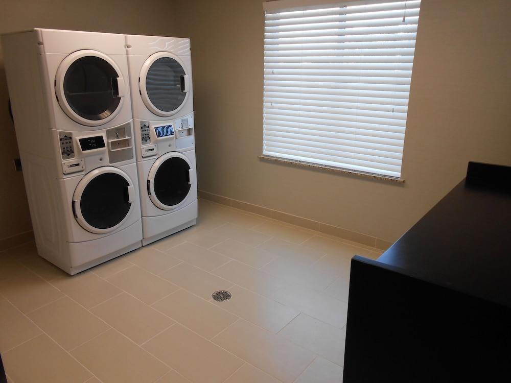 Holiday Inn Express Hotel & Suites Houston Northwest - Brookhollow