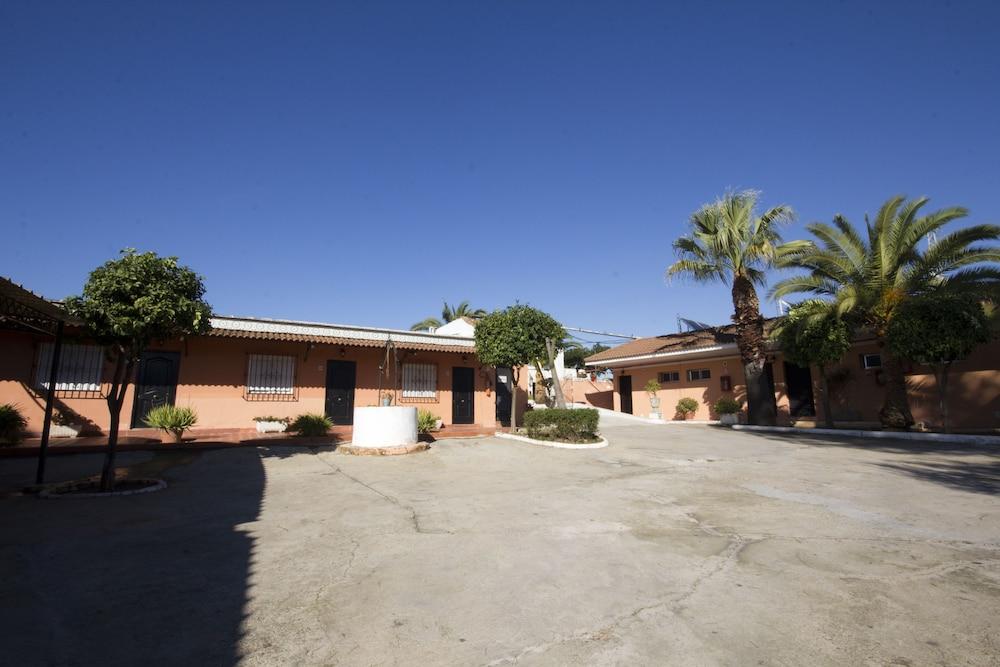 Hostal Nueva Andalucia