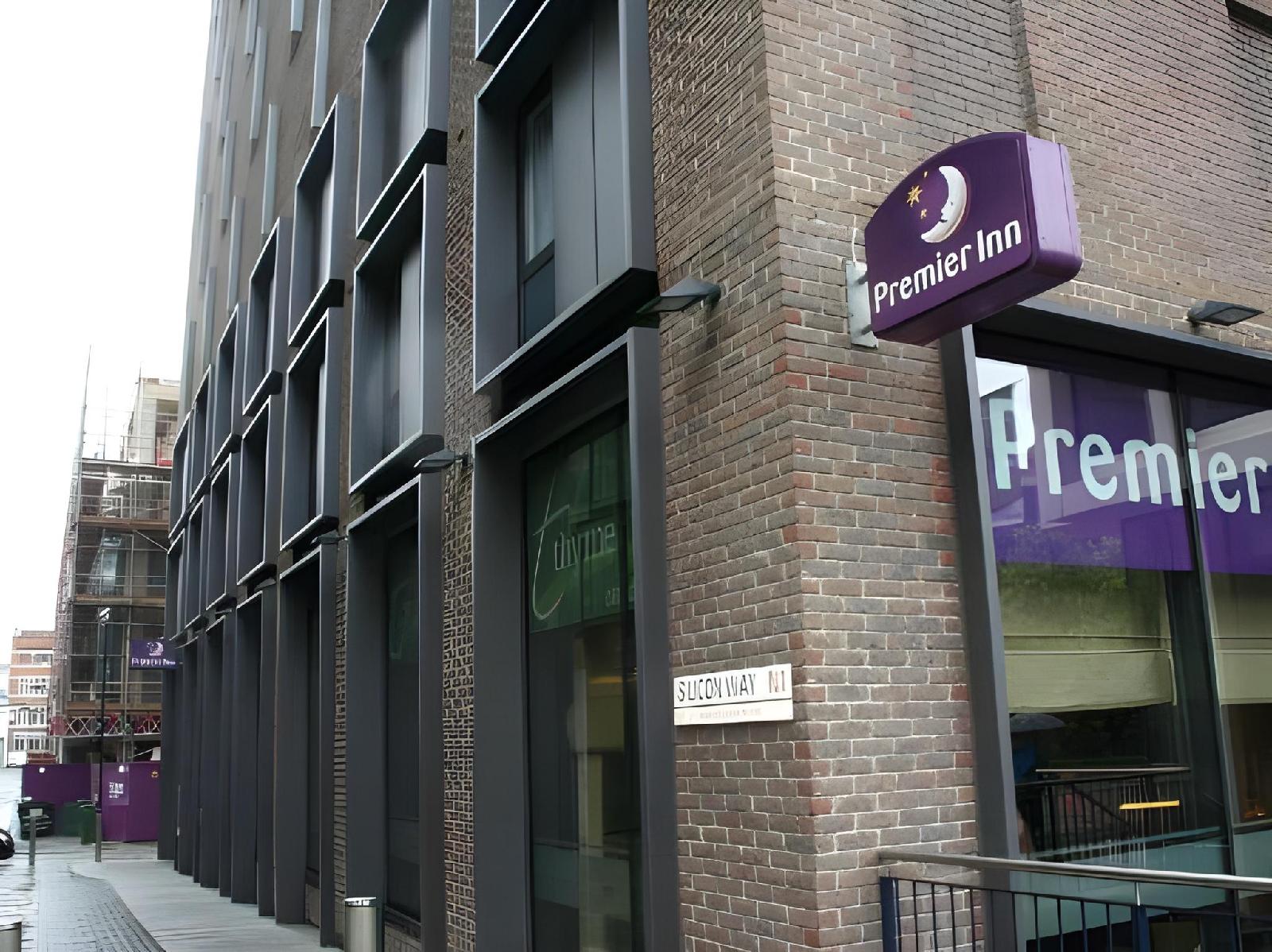 Premier Inn London City (Old Street)