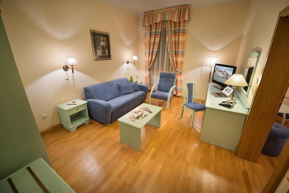 Old Town Bed & Breakfast