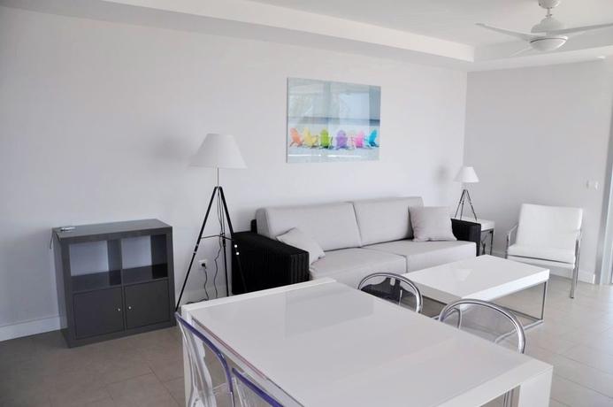Apartamentos El Yate