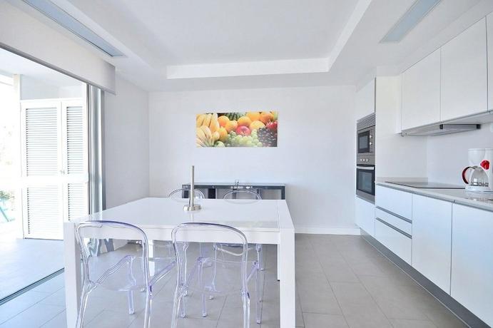 Apartamentos El Yate