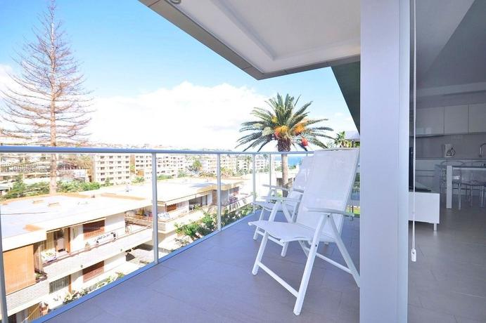 Apartamentos El Yate