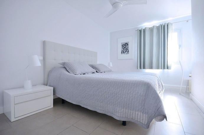 Apartamentos El Yate