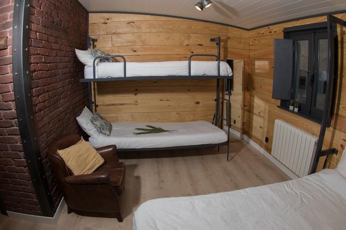 Erasmus Home - Hostel
