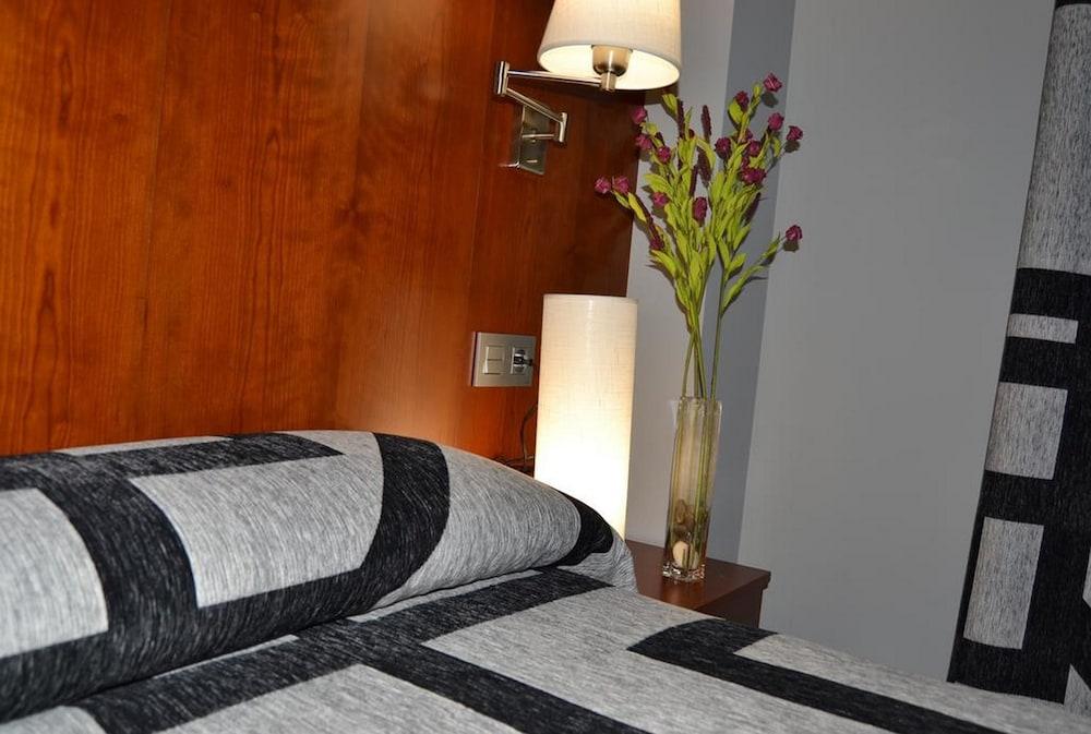 Hotel Jarama