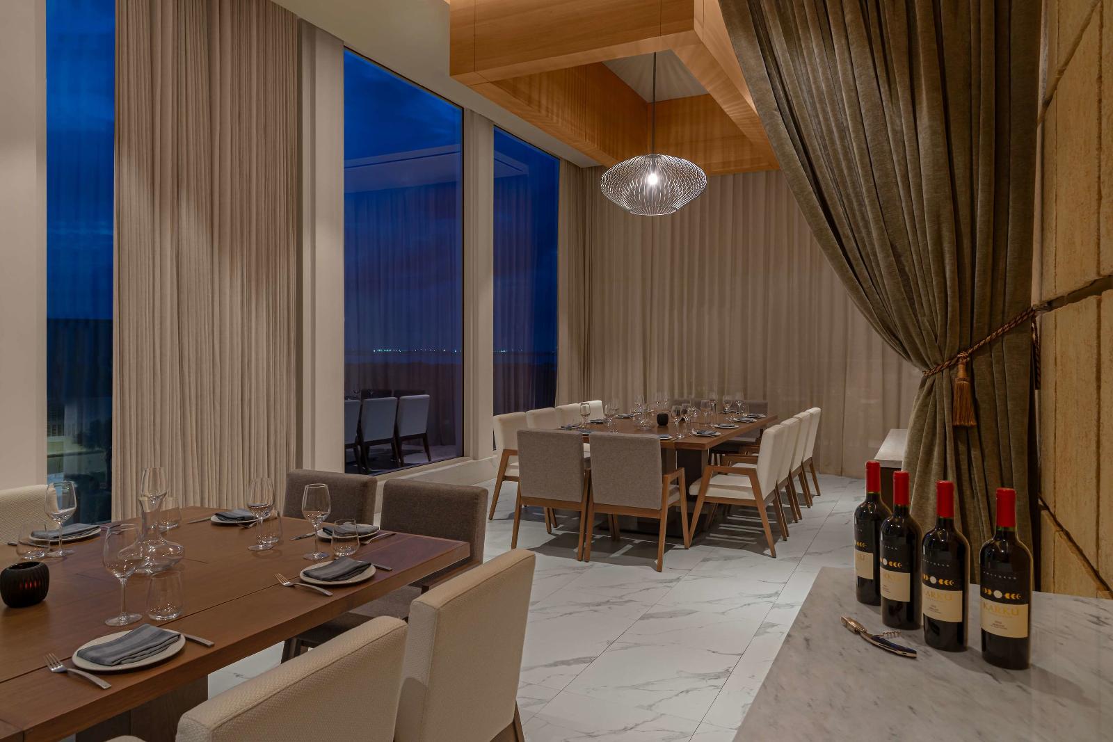 Hilton Cancun Mar Caribe All-Inclusive
