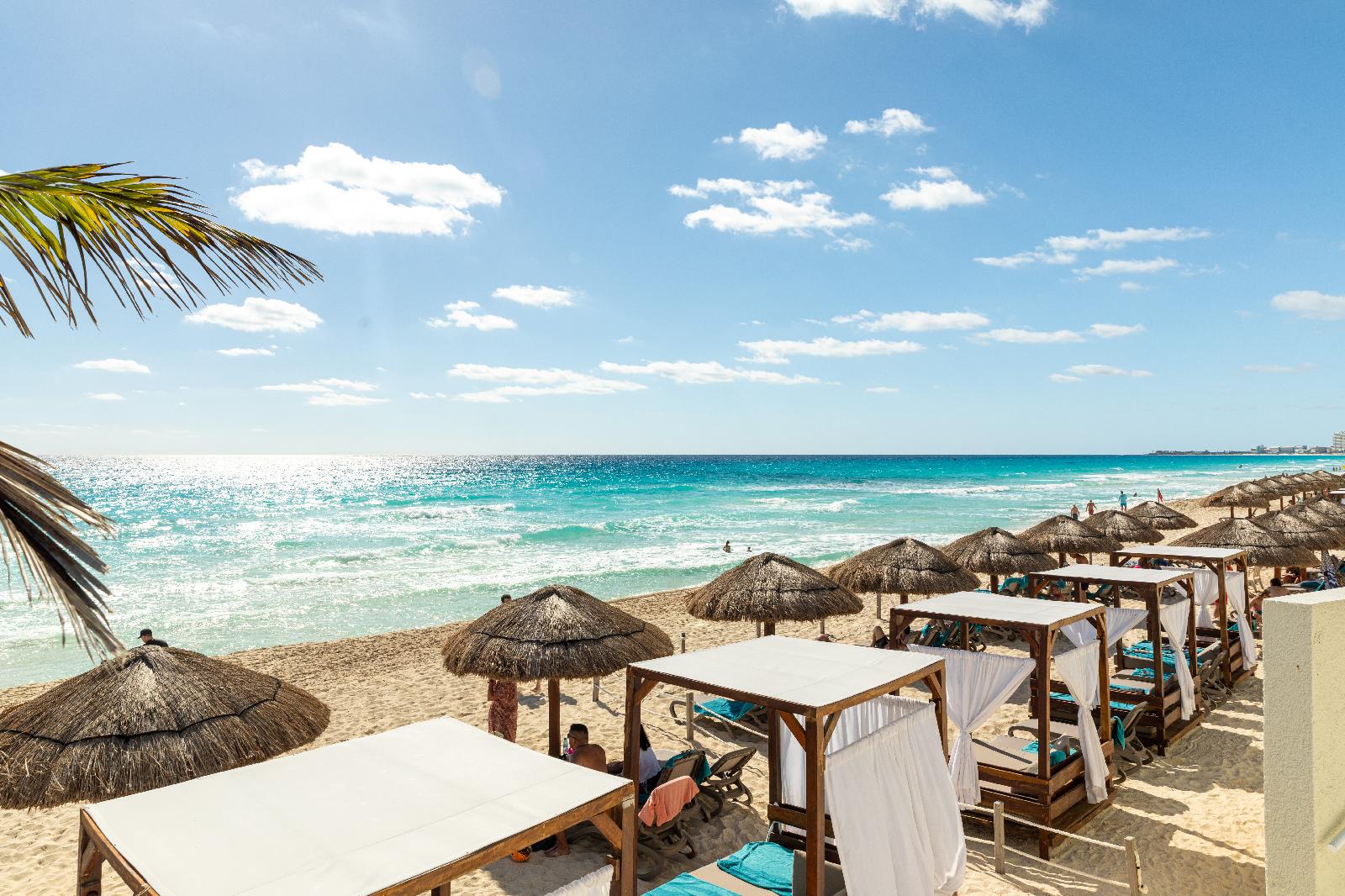 Hilton Cancun Mar Caribe All-Inclusive