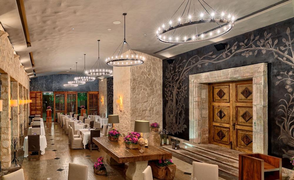 Nizuc Resort And Spa