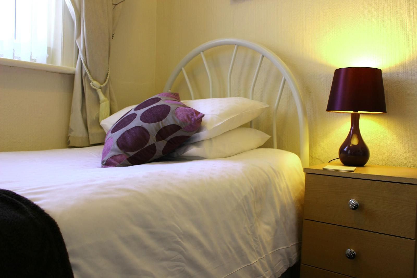 Henson Hotel
