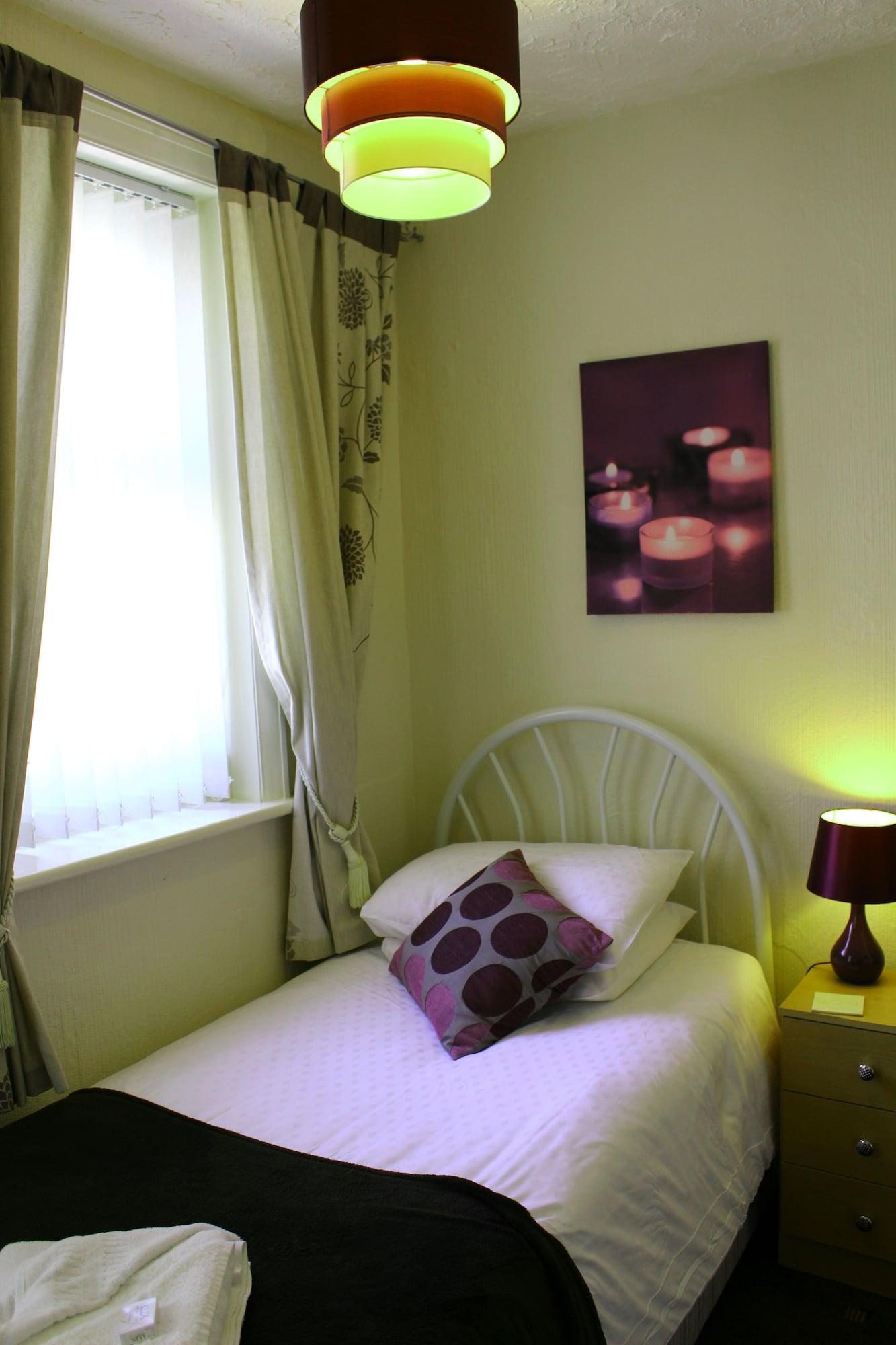 Henson Hotel