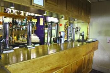 Henson Hotel