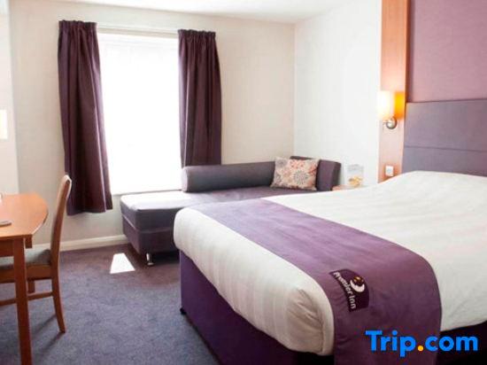 Premier Inn Burton On Trent Central Hotel