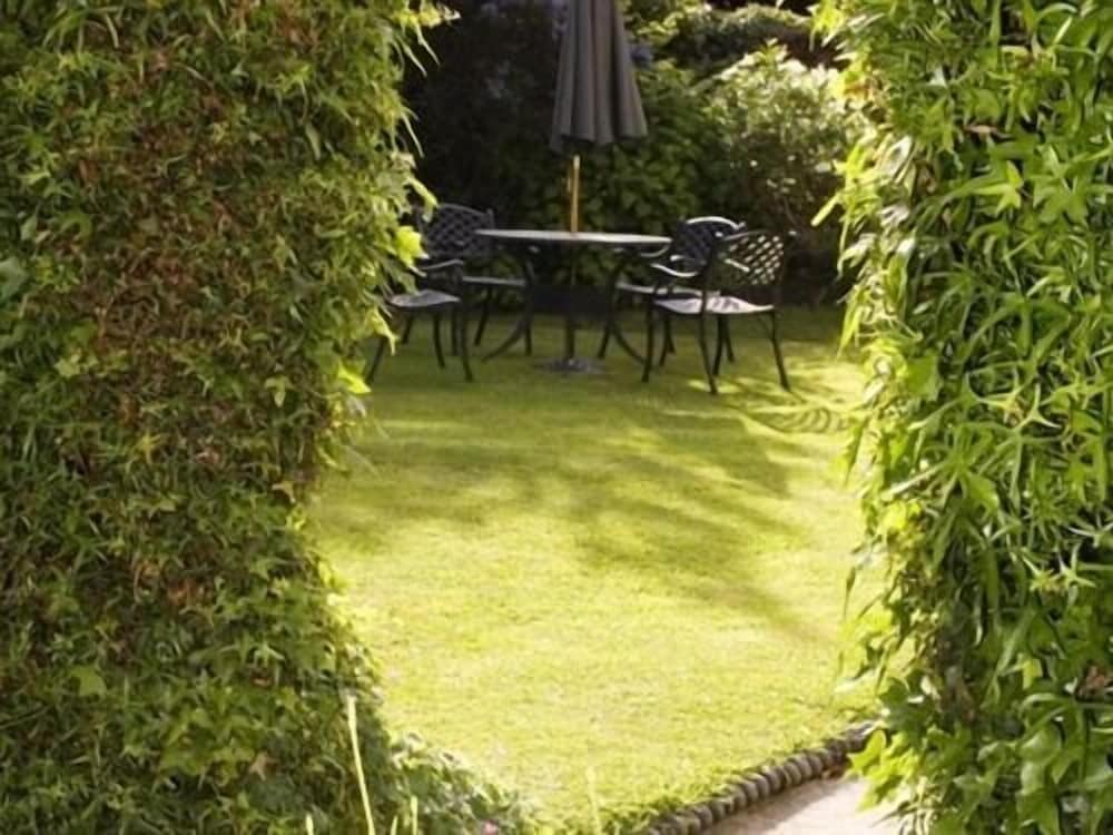 The Ebury Hotel