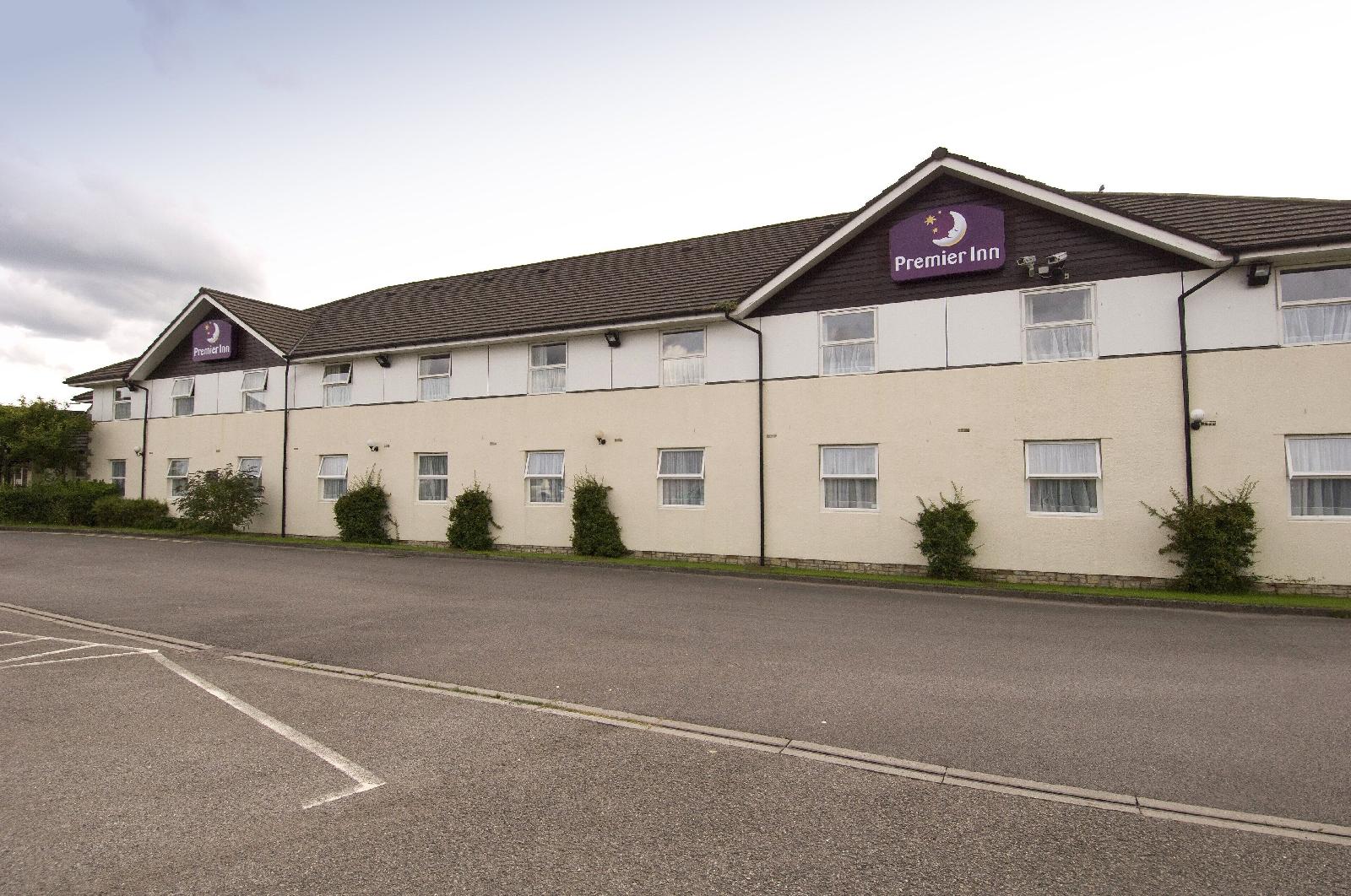 Premier Inn Caerphilly Crossways