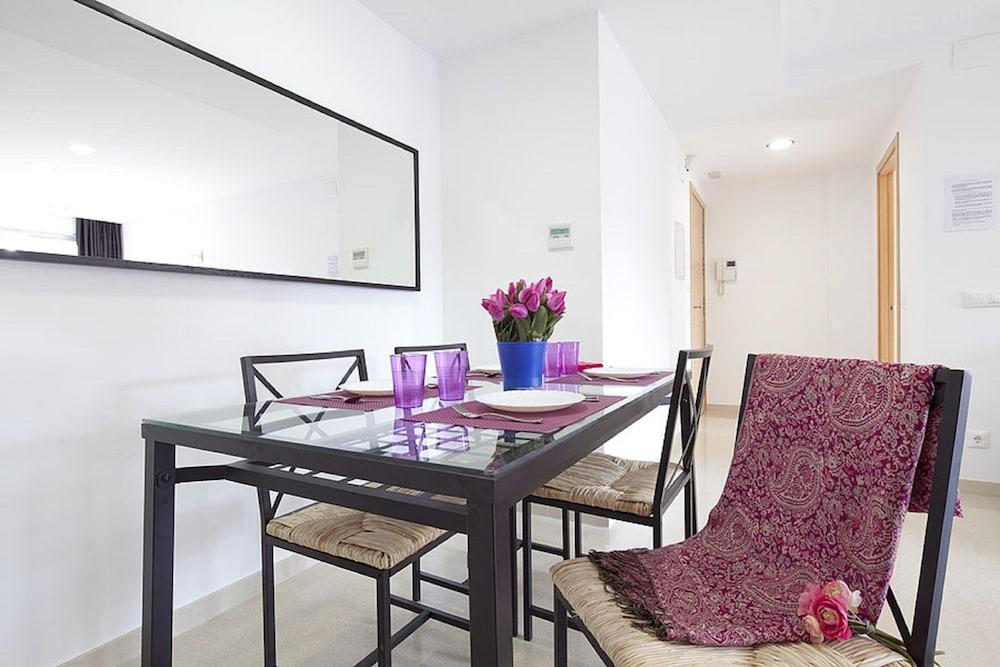 Charmsuites Nou Rambla