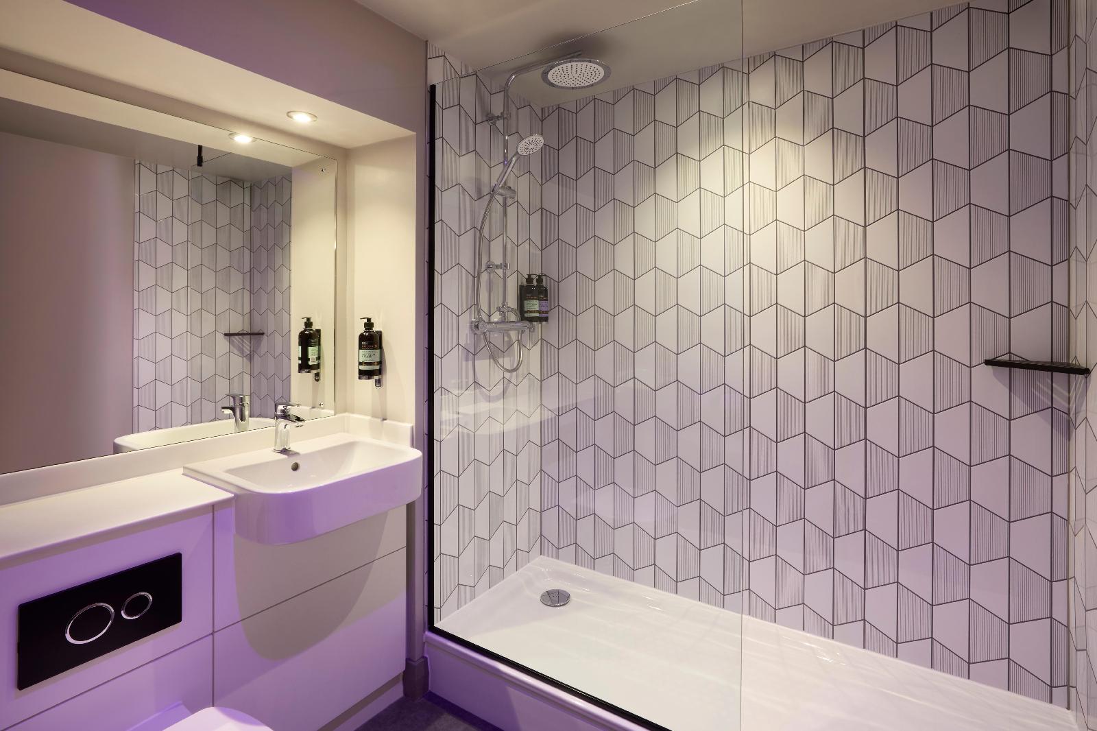 Premier Inn Luton Airport
