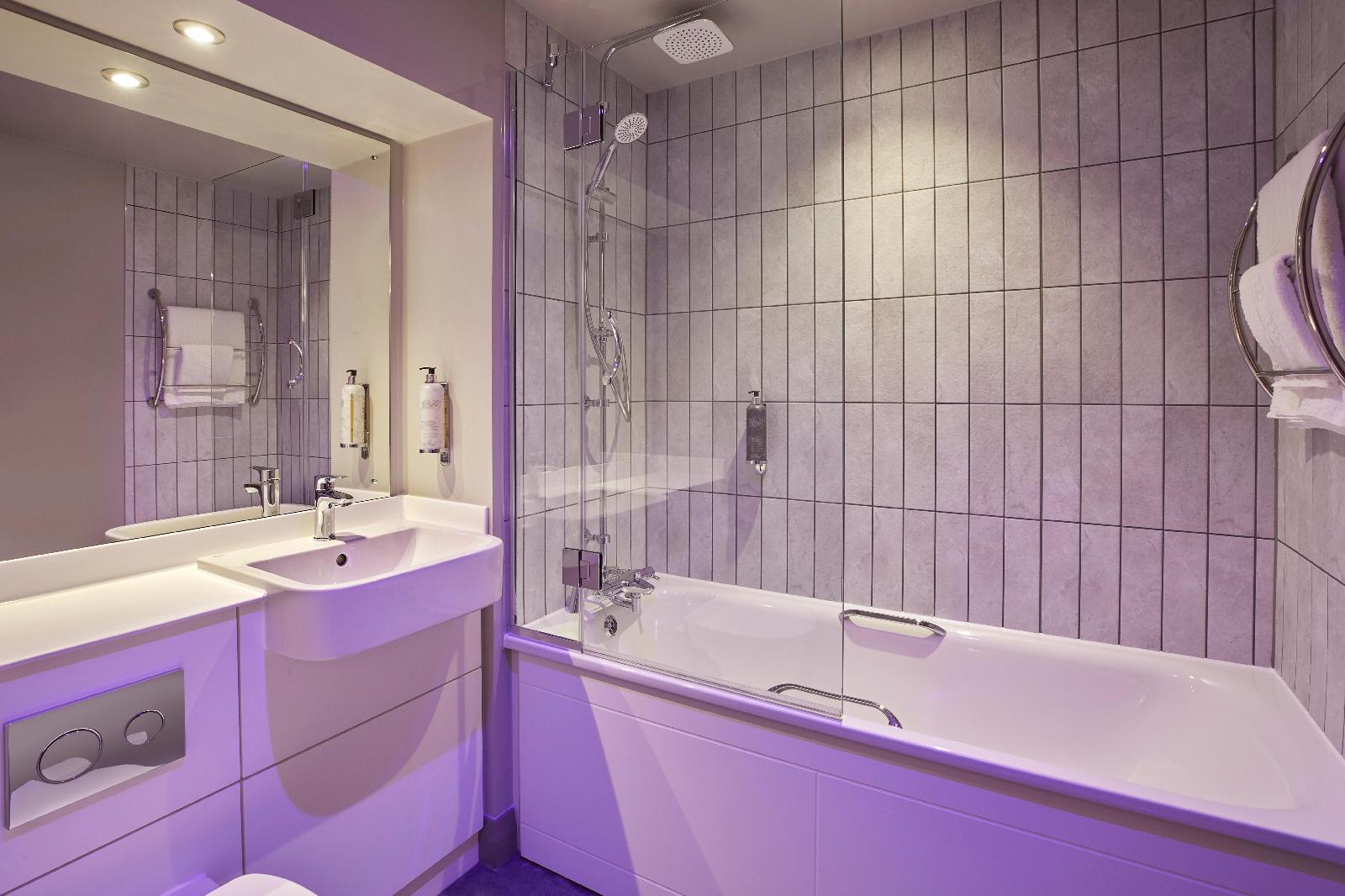 Premier Inn Luton Airport