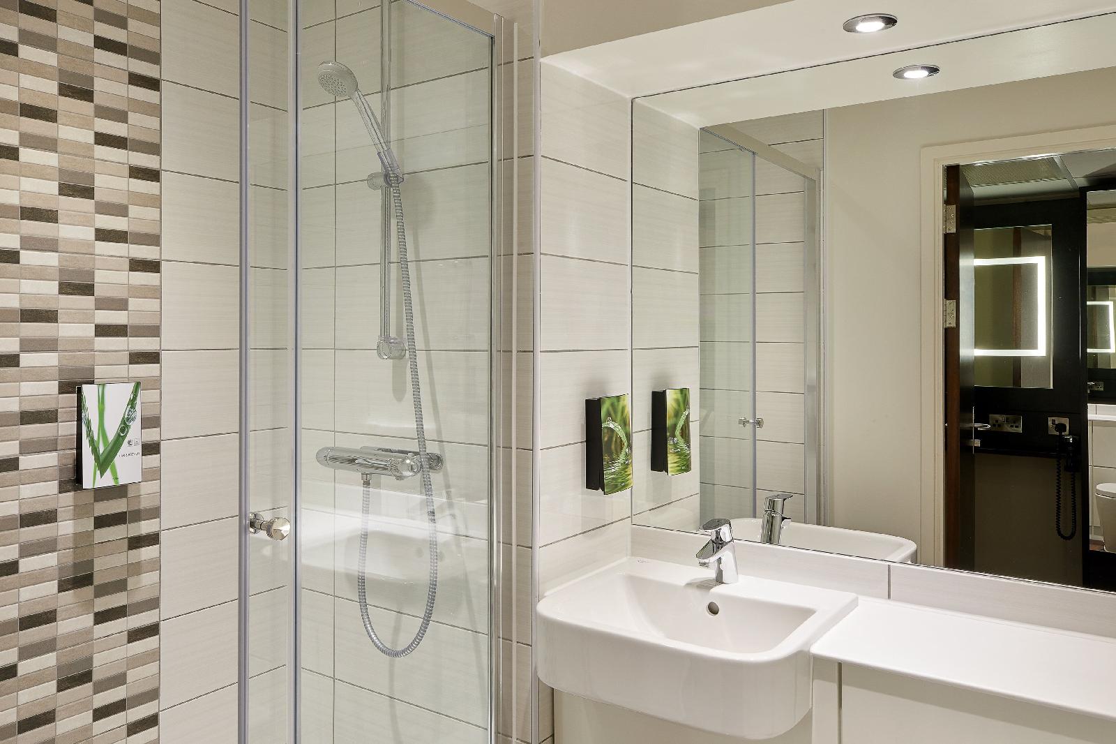 Premier Inn Luton Airport